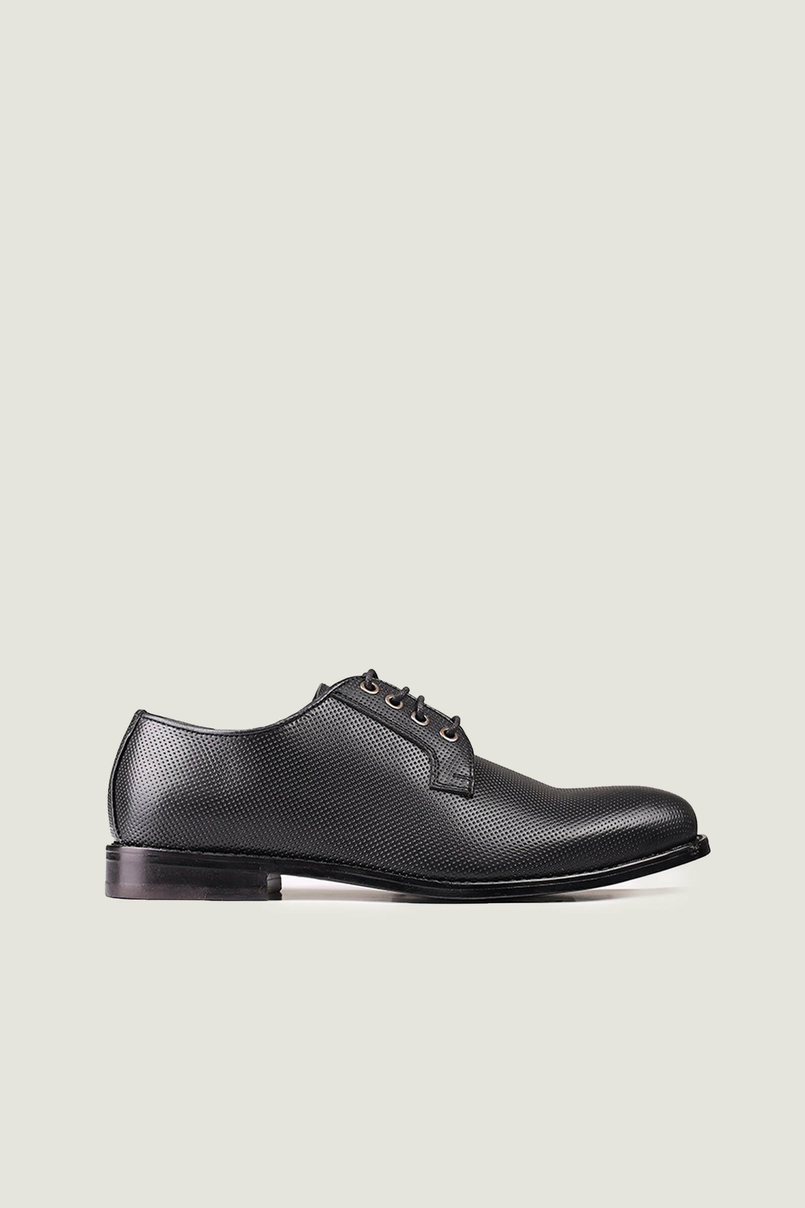 Men's Formal Leather Shoes Dotted Style