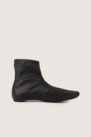 Full Grain Stretchable Leather Socks Novado