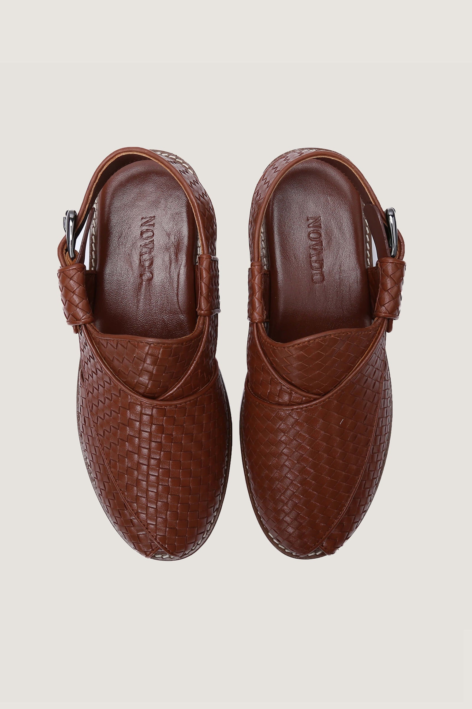 KING KHAN | Round Shape Novado