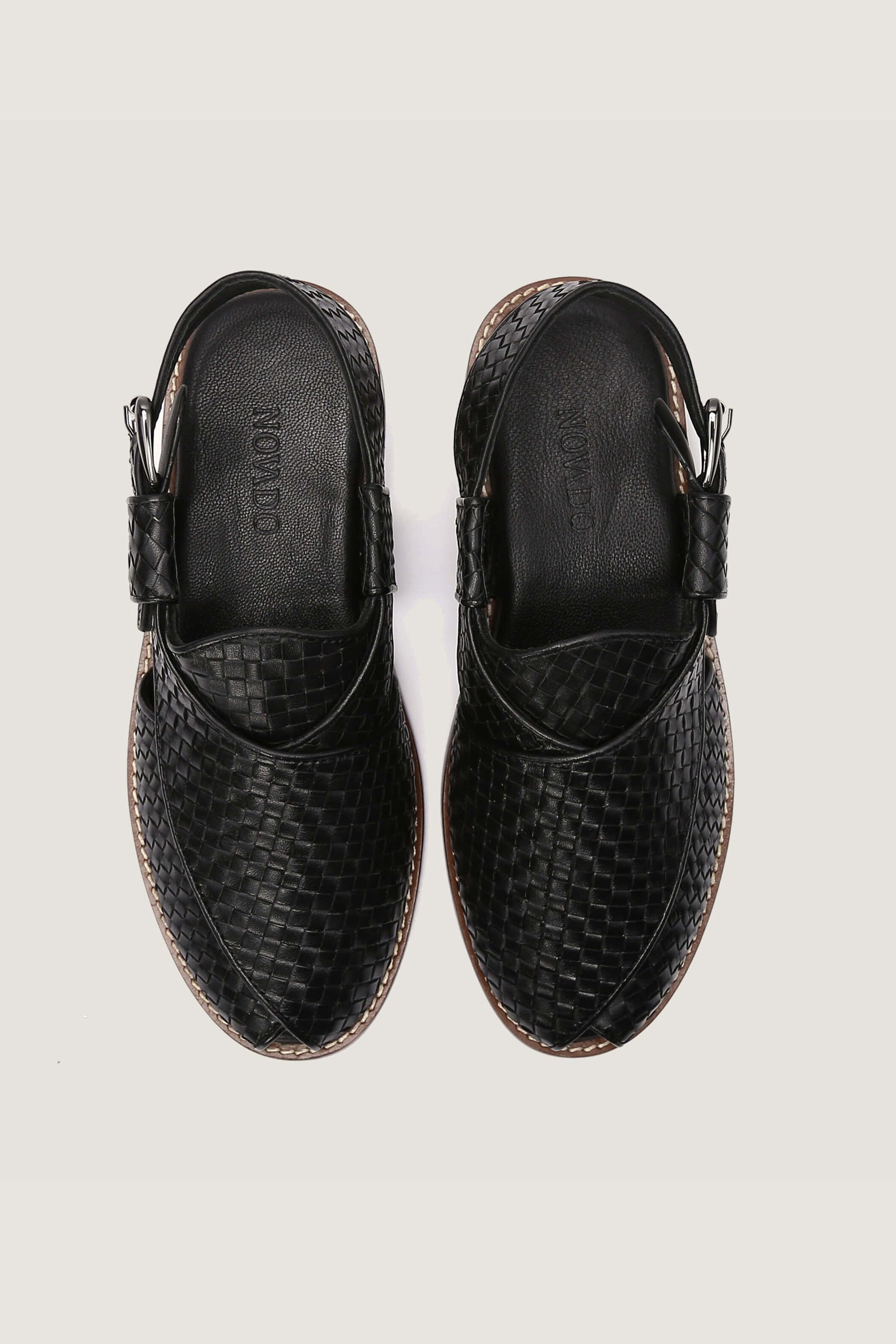 KING KHAN | Round Shape Novado