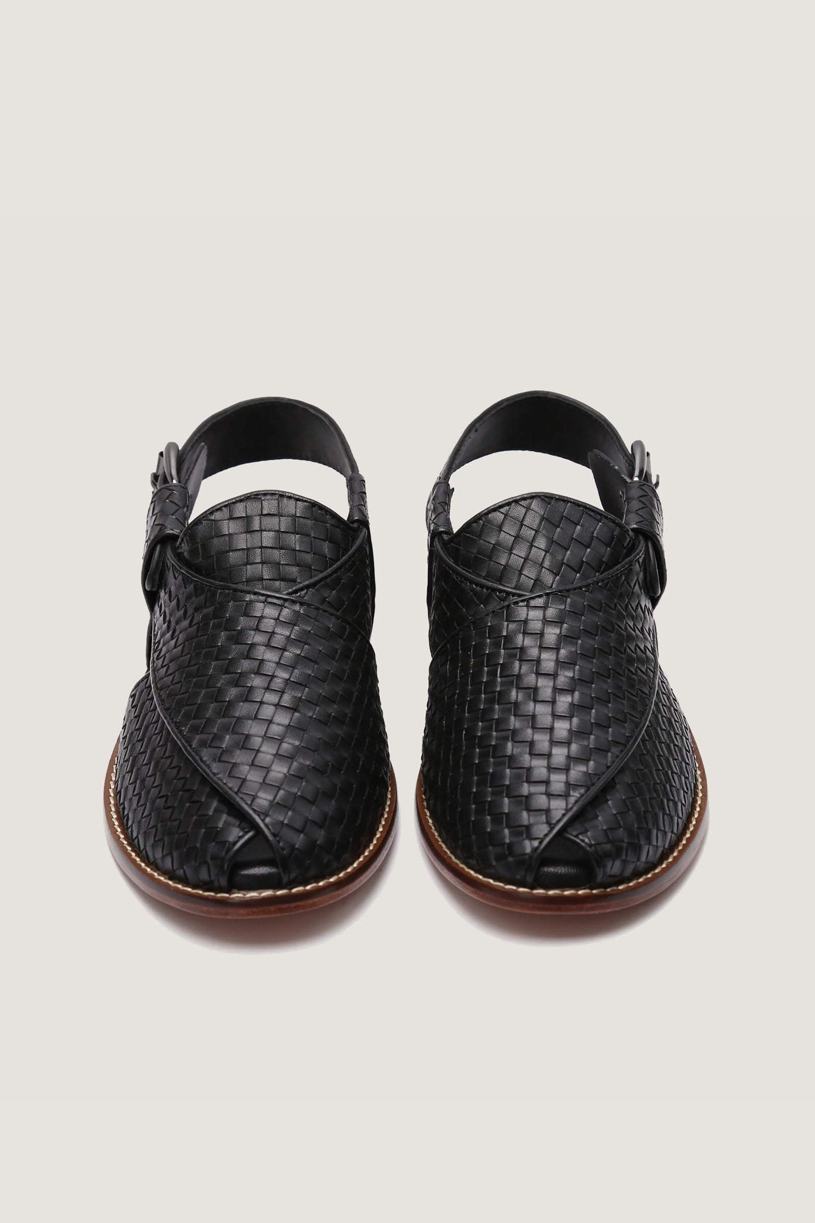 Hand-Woven King Khan Black Sheep Leather Peshawari Chappals novado