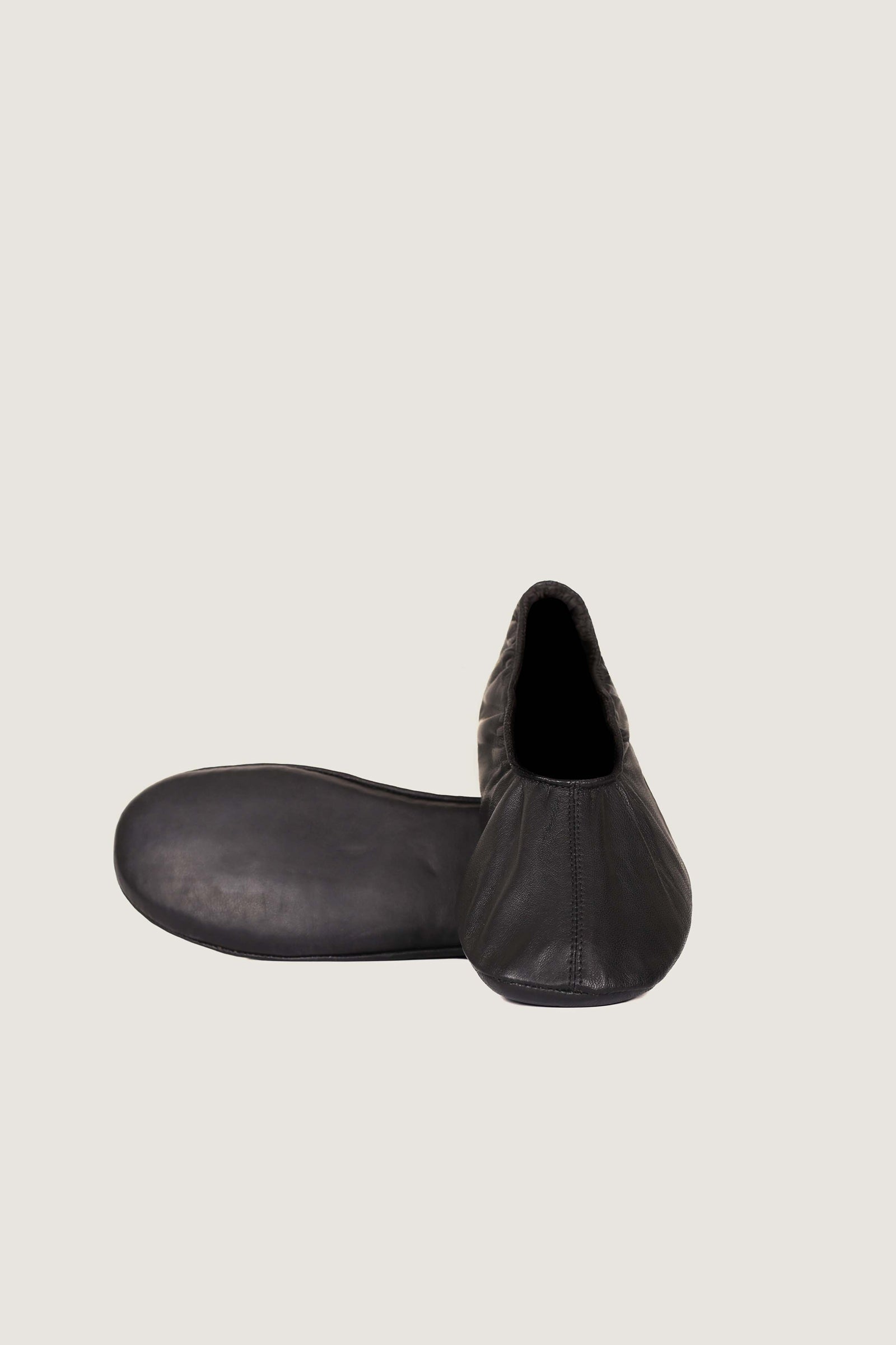 Full Grain Stretchable Short Leather Socks
