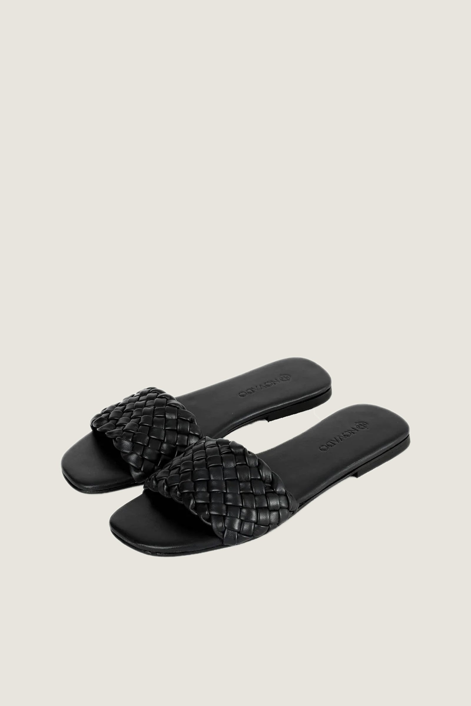 Iza Bella Slipper