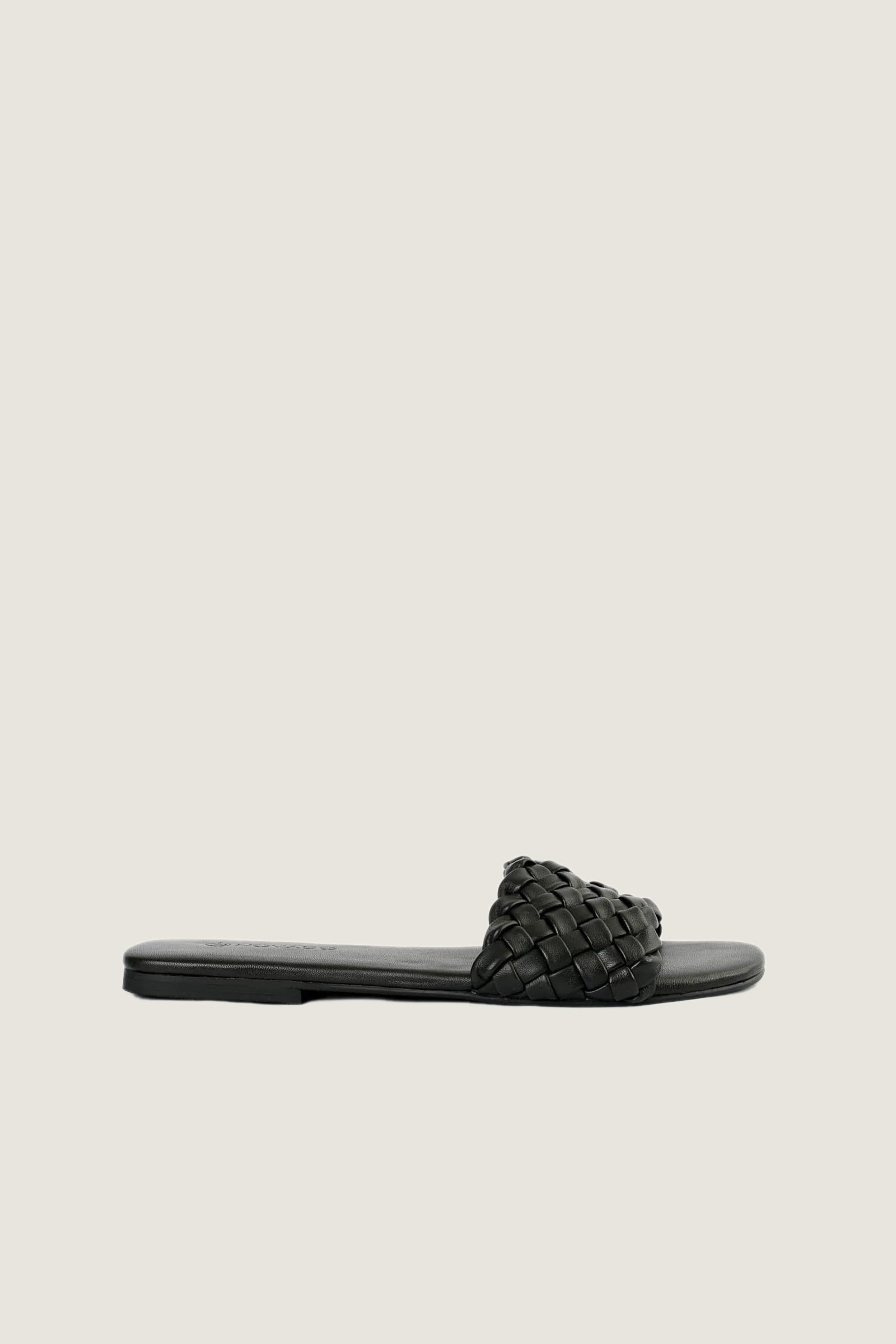 Iza Bella Slipper