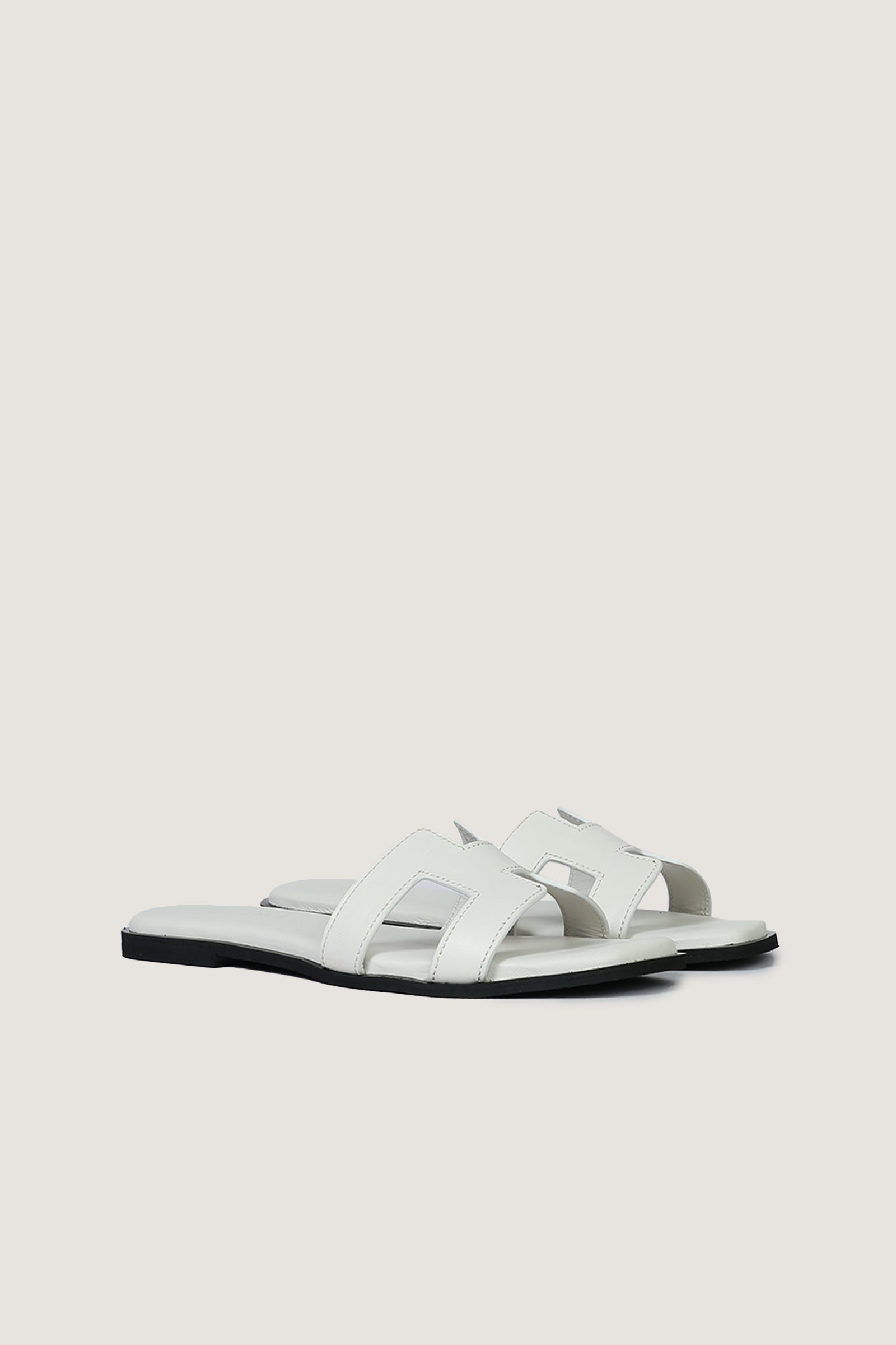 H Style Slipper