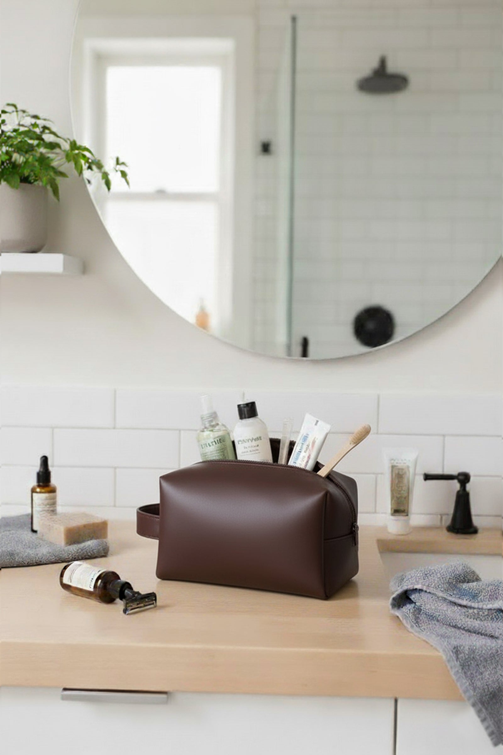 Toiletry Bag | Travel Bag
