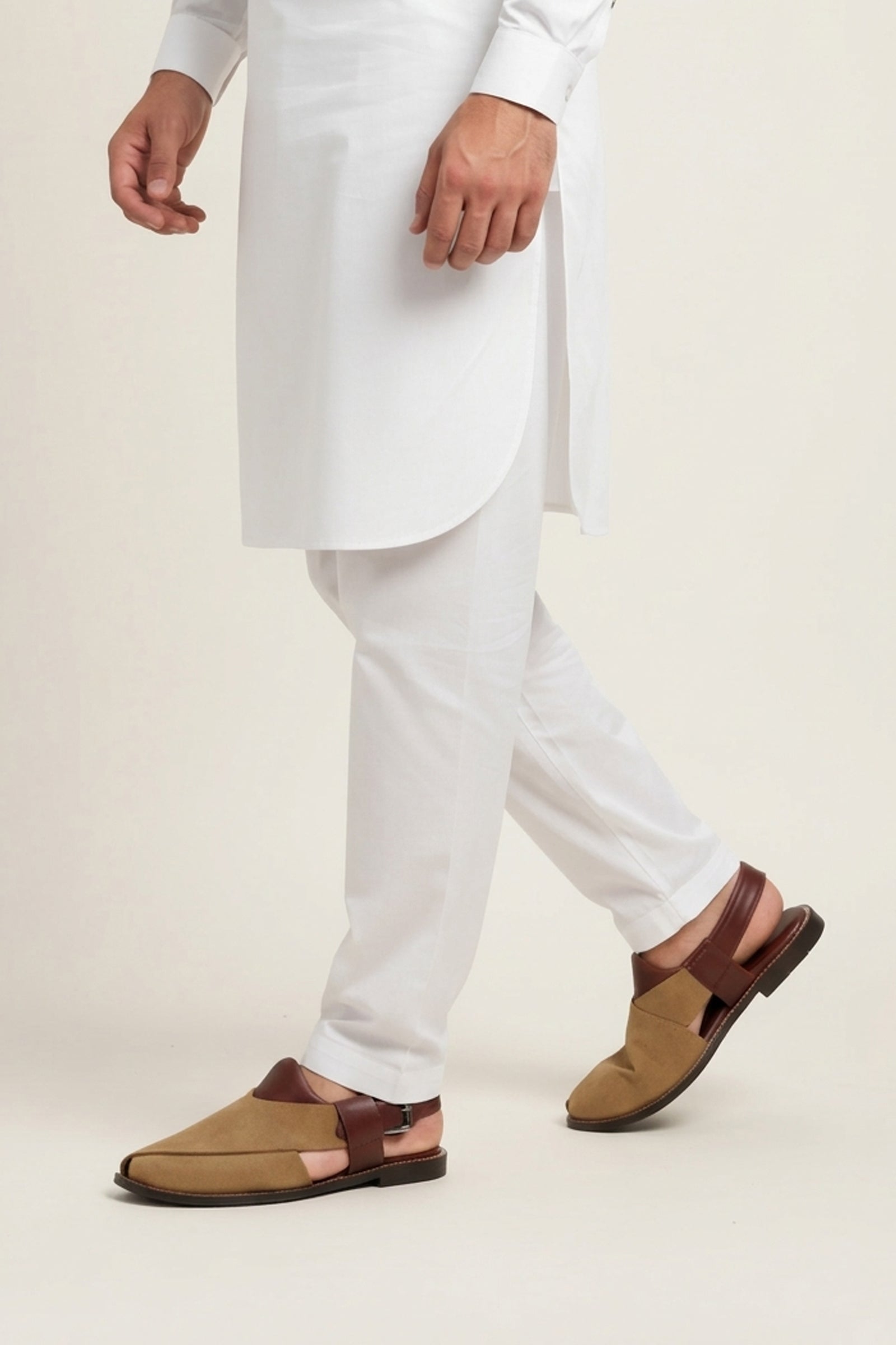 Gull Khan Contrast Leather