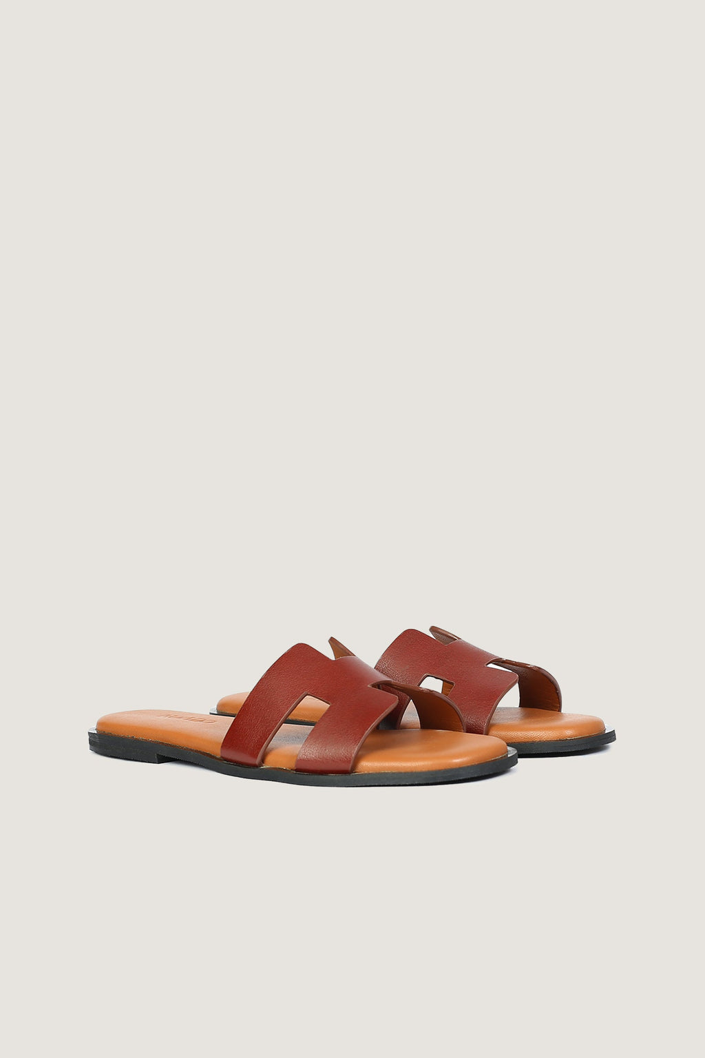 H Style Slipper