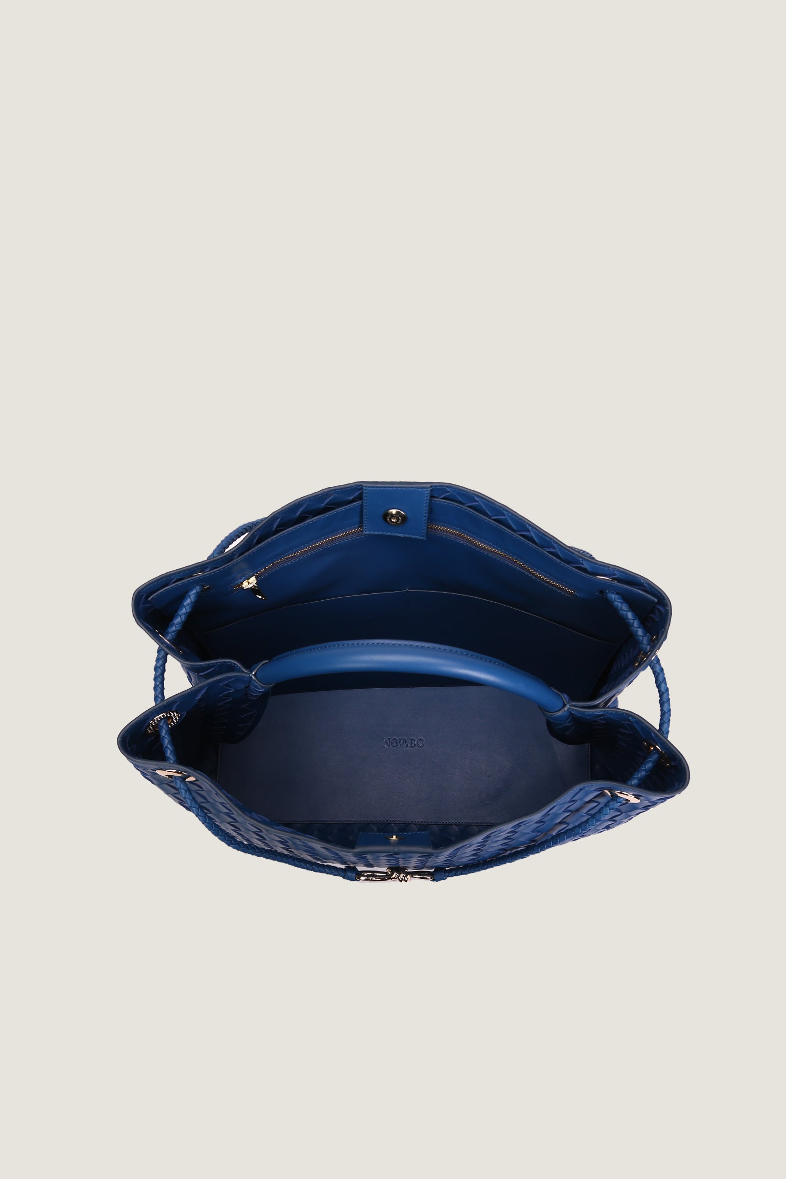 Large Andiamo
