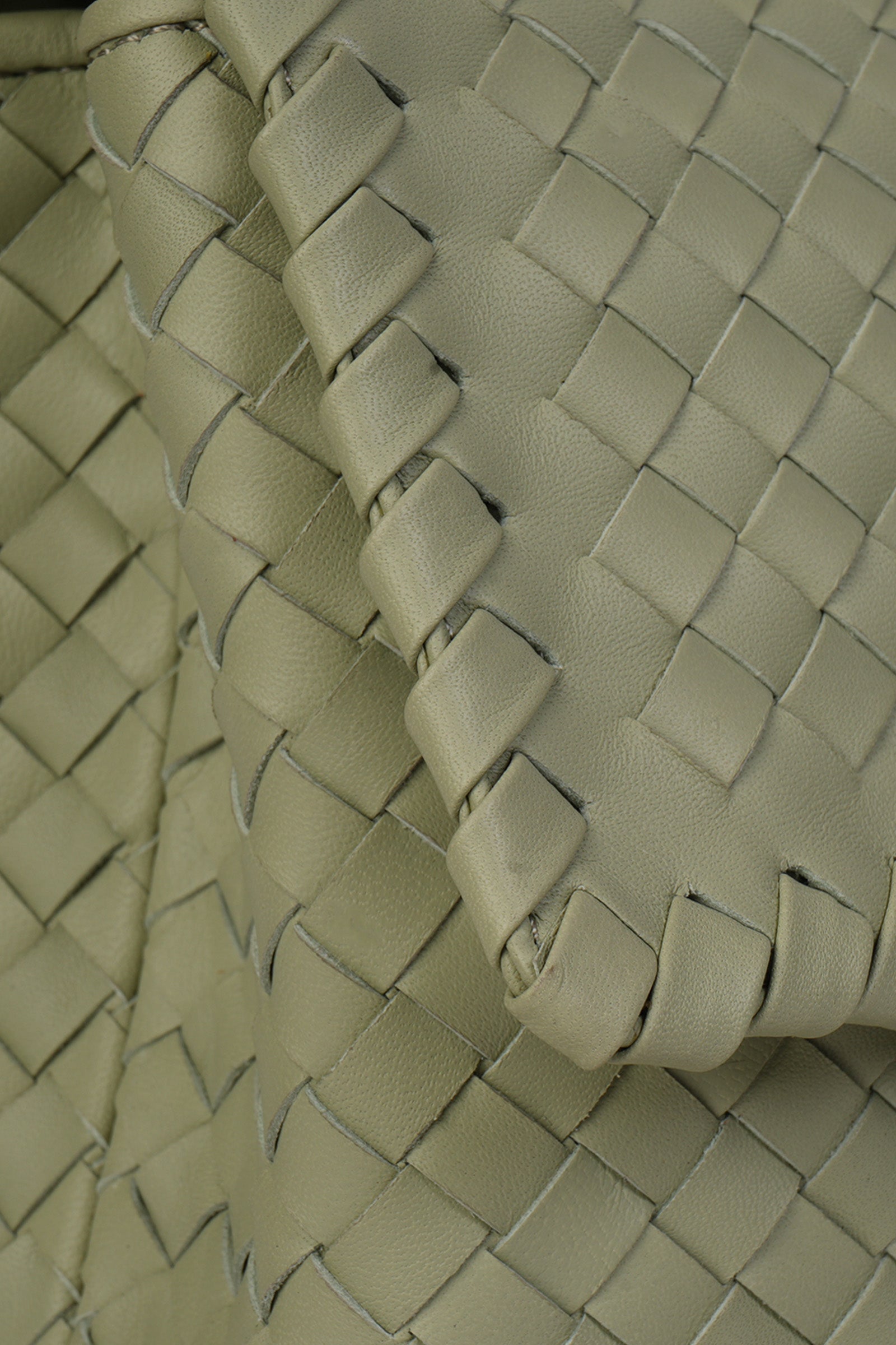 Quinn Shoulder Bag