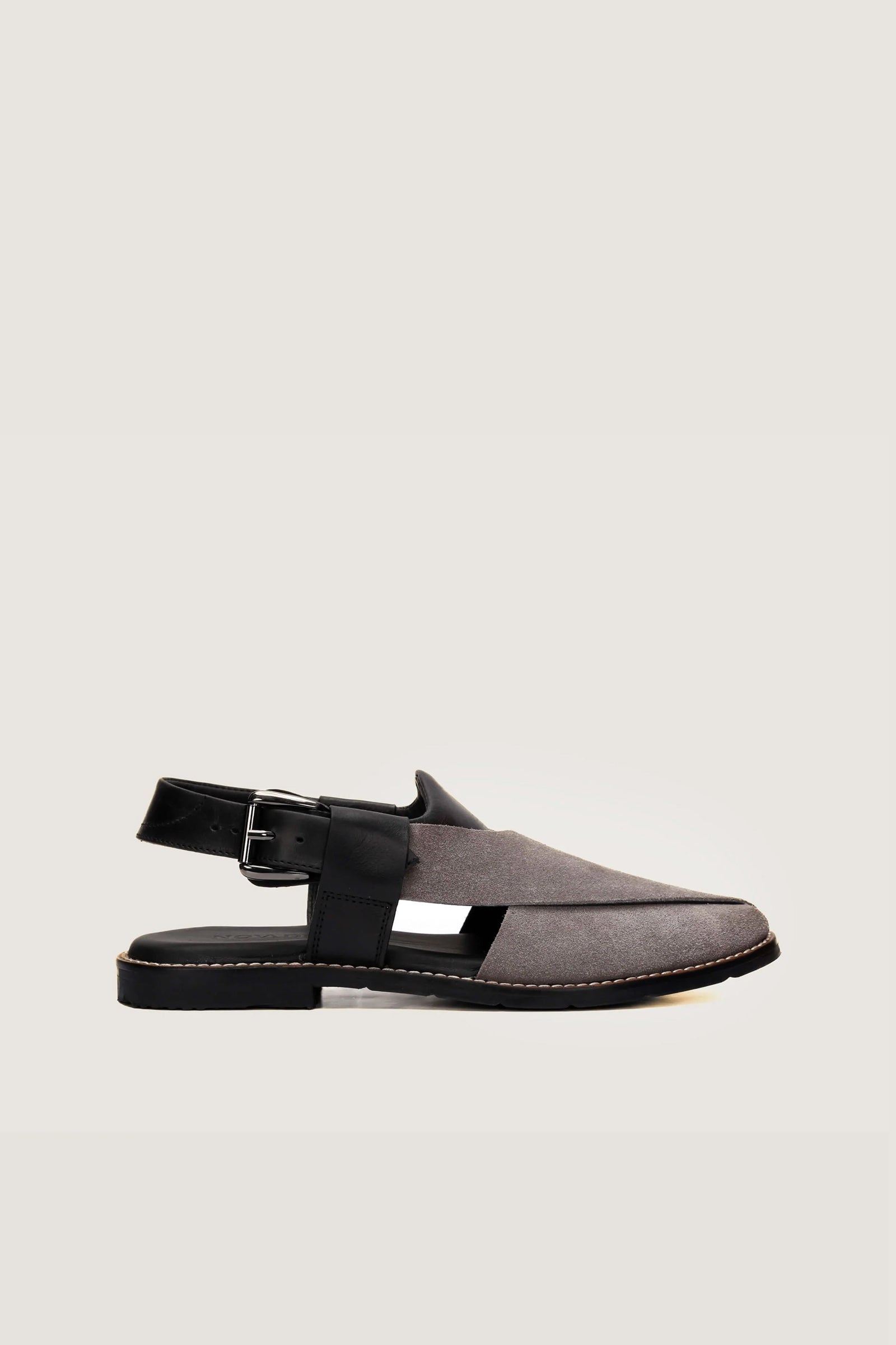 Gull Khan Contrast Leather Novado