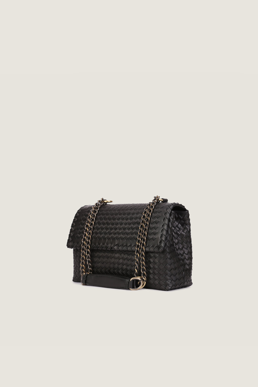 Quinn Shoulder Bag