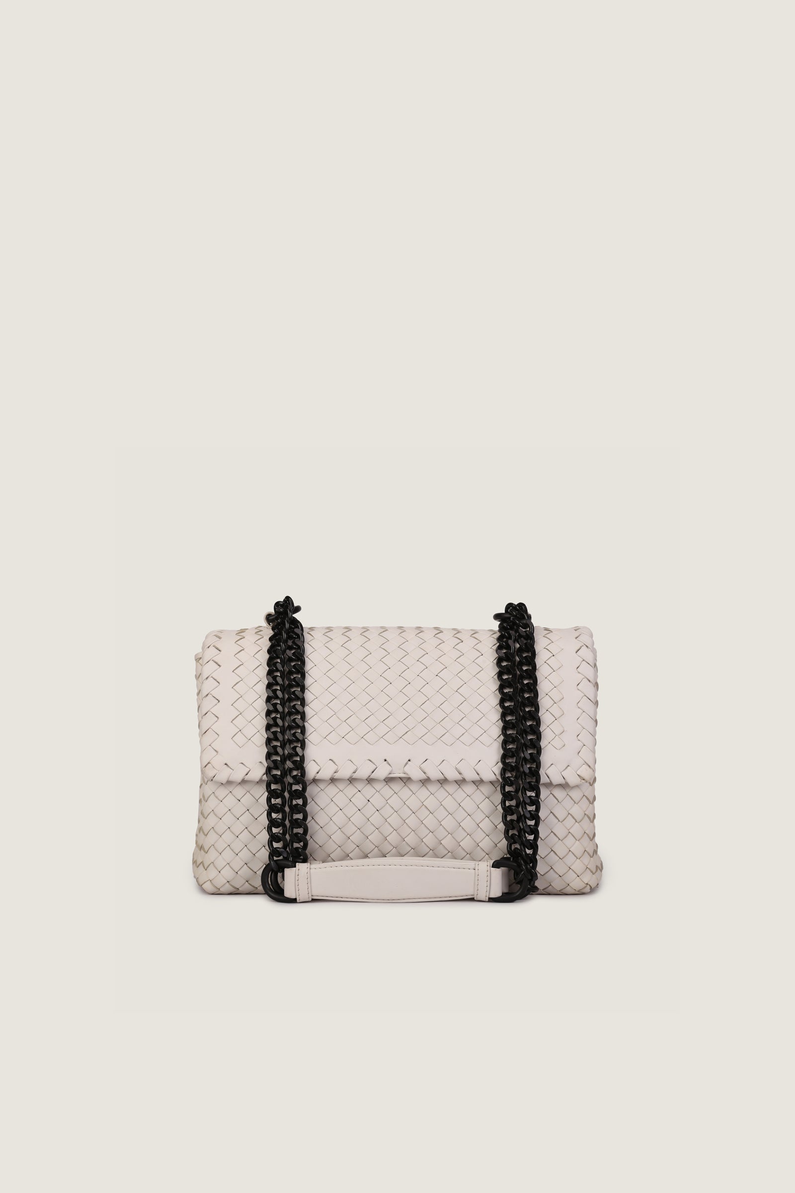 Quinn Shoulder Bag