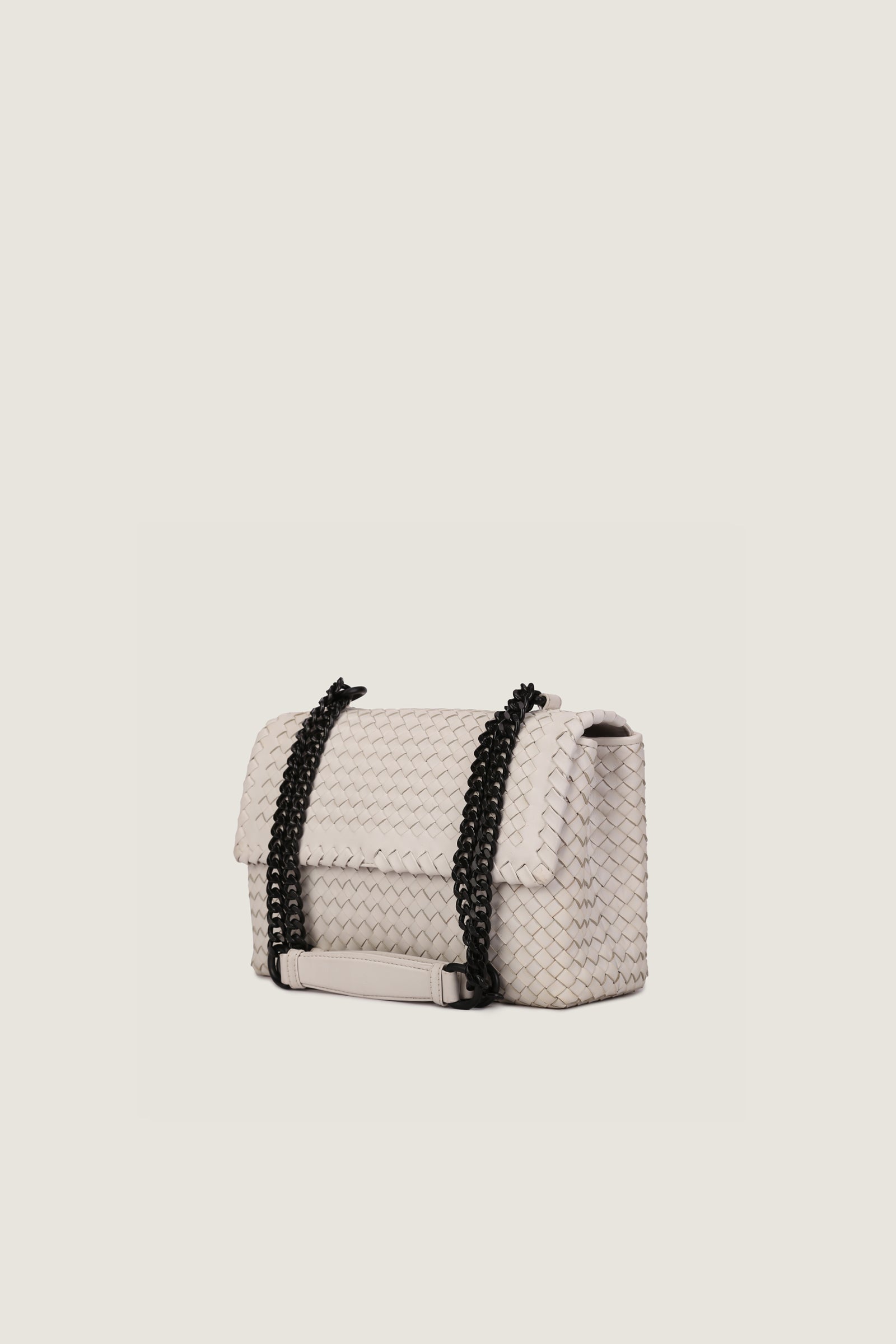 Quinn Shoulder Bag
