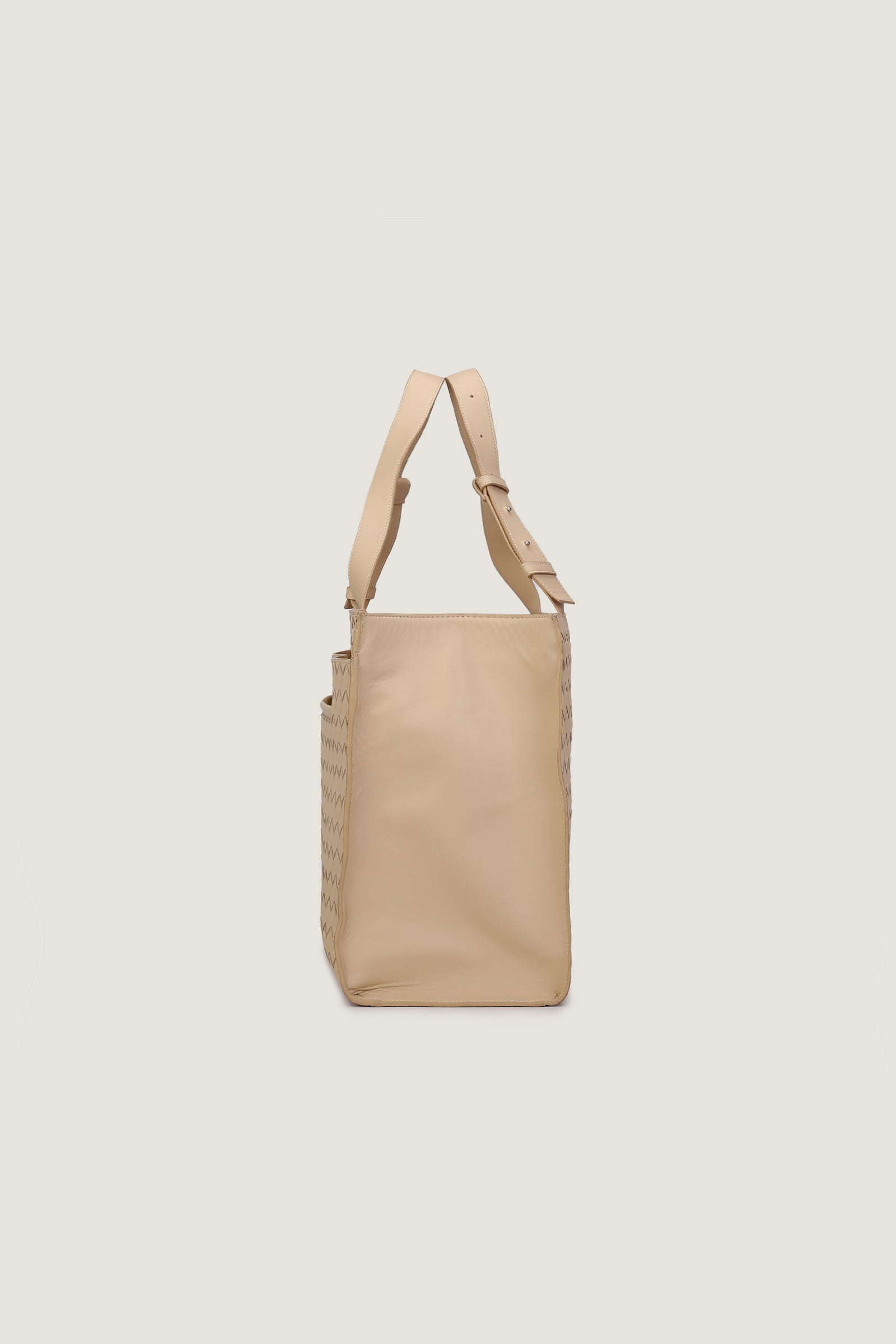 Cargo Tote
