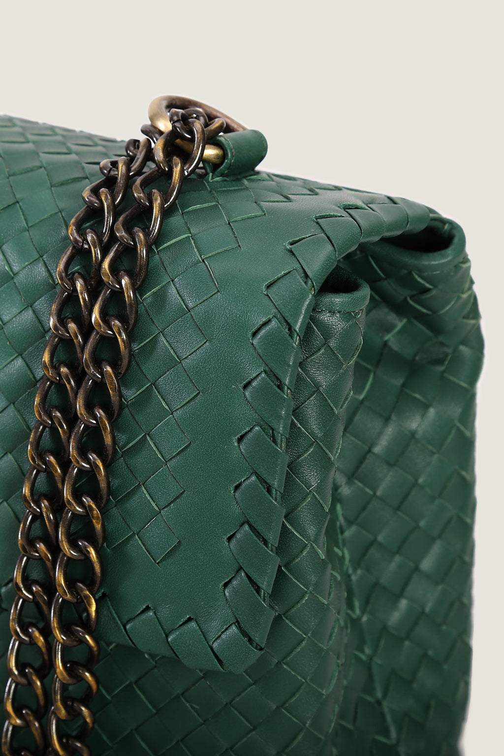 Quinn Shoulder Bag