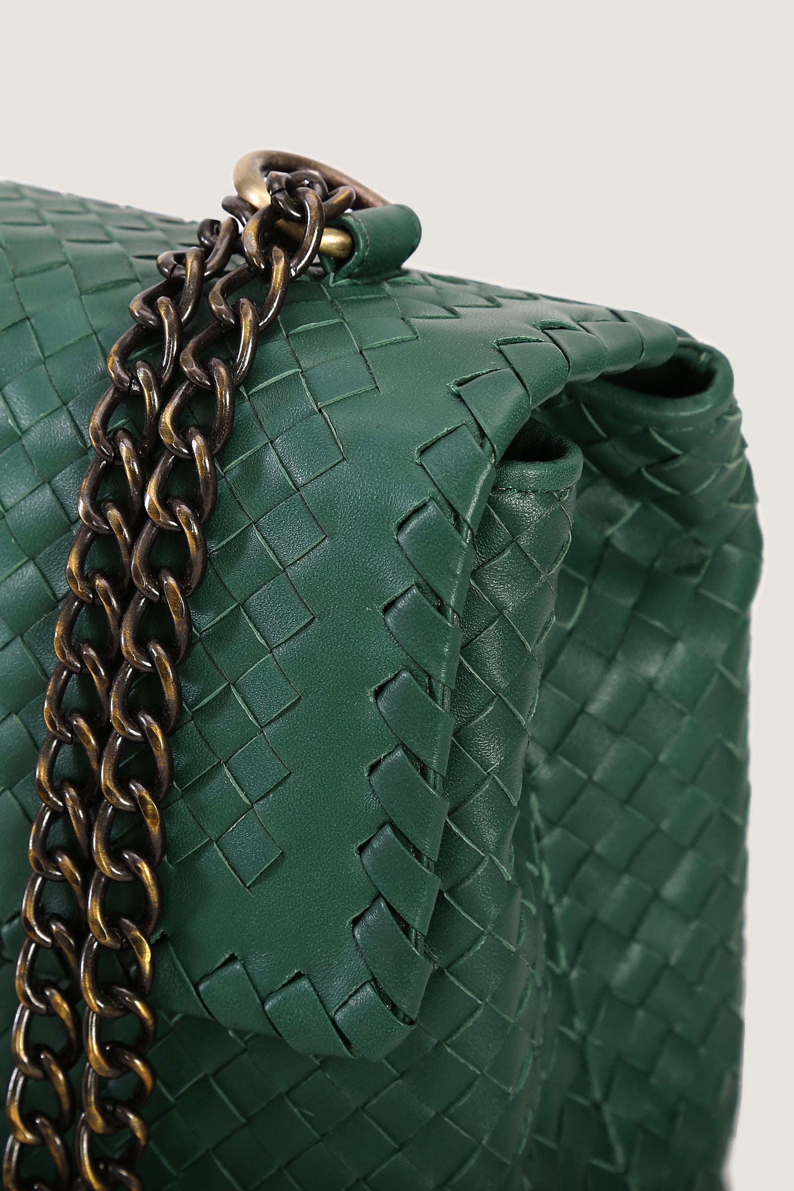Quinn Shoulder Bag