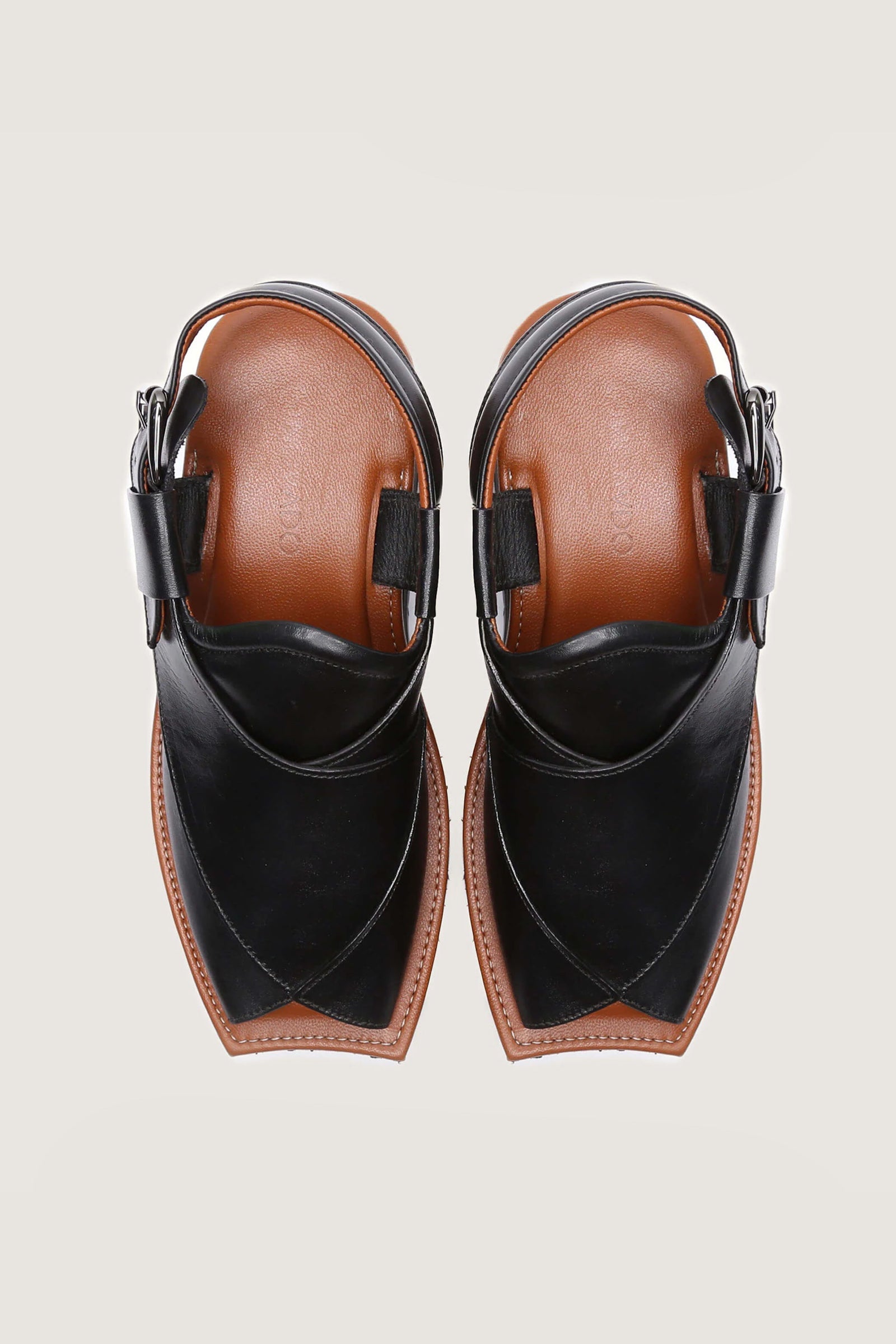 Kaptaan Chappal Novado