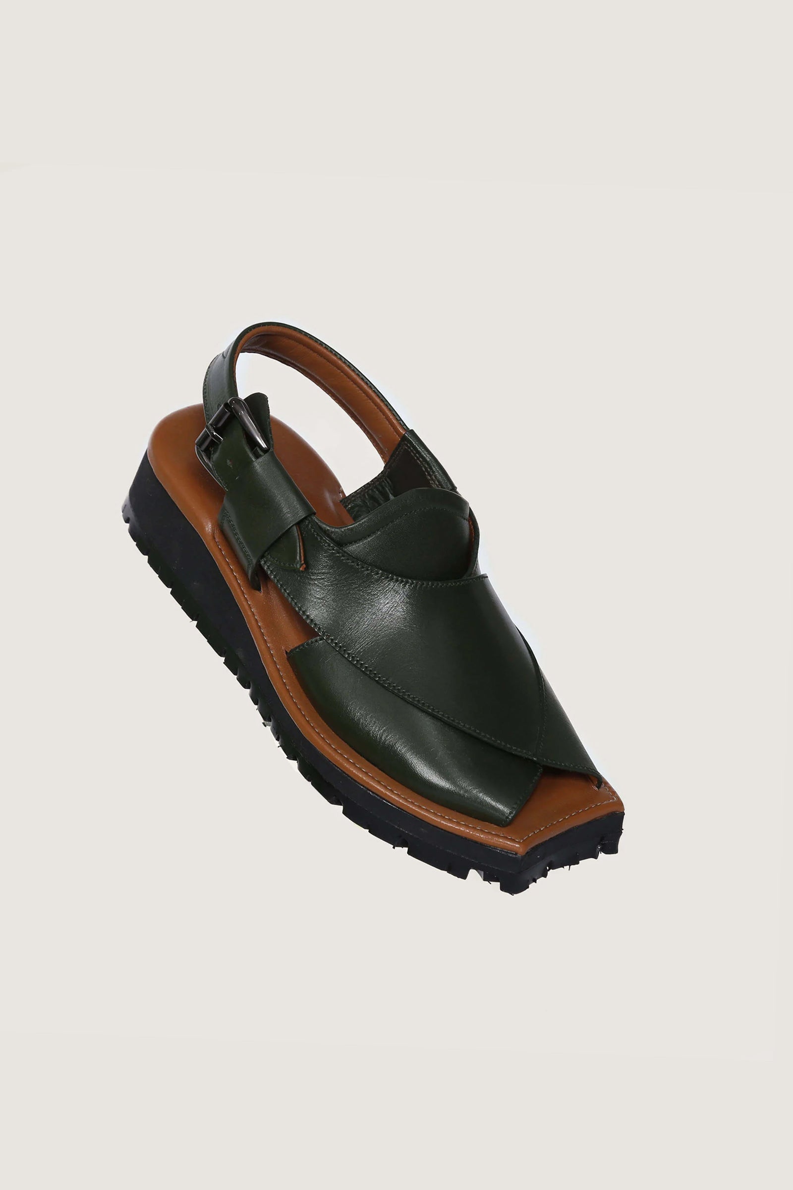 Kaptaan Chappal Novado