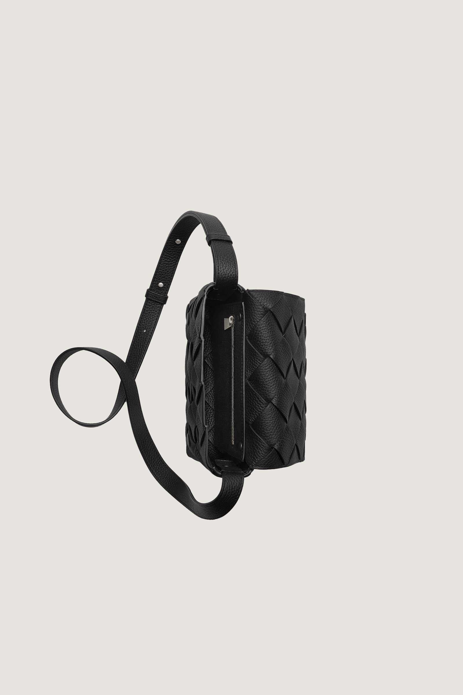 Diago Crossbody Bag